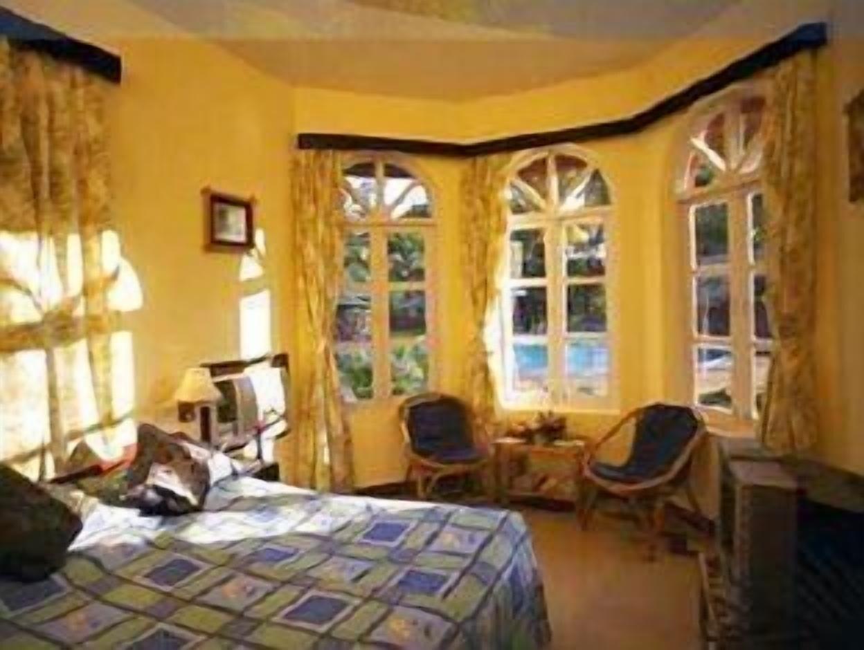 Varca Palms Beach Resort Luaran gambar