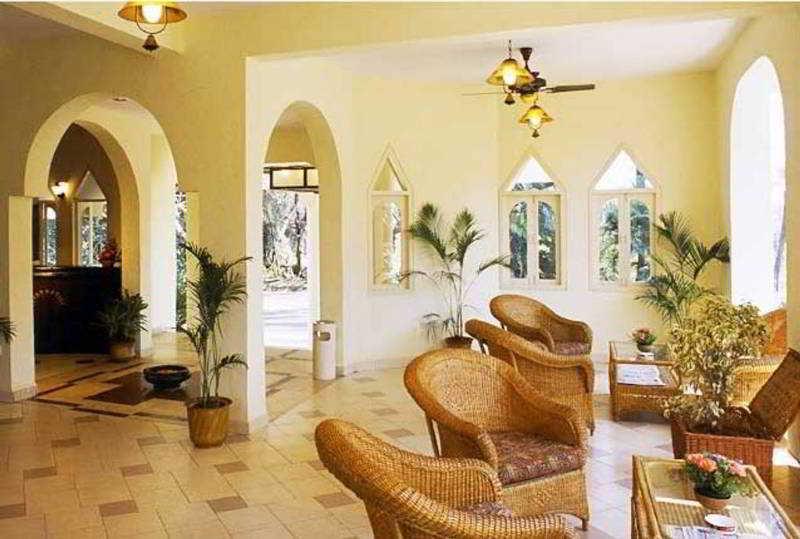 Varca Palms Beach Resort Luaran gambar