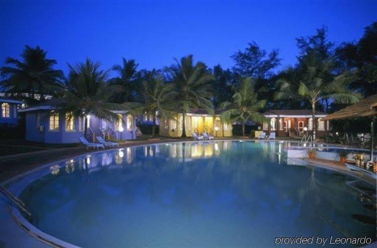 Varca Palms Beach Resort Luaran gambar